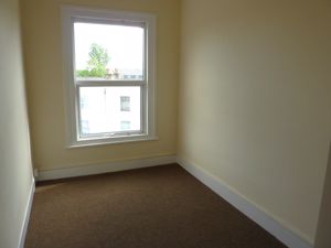 Single bedroom- click for photo gallery